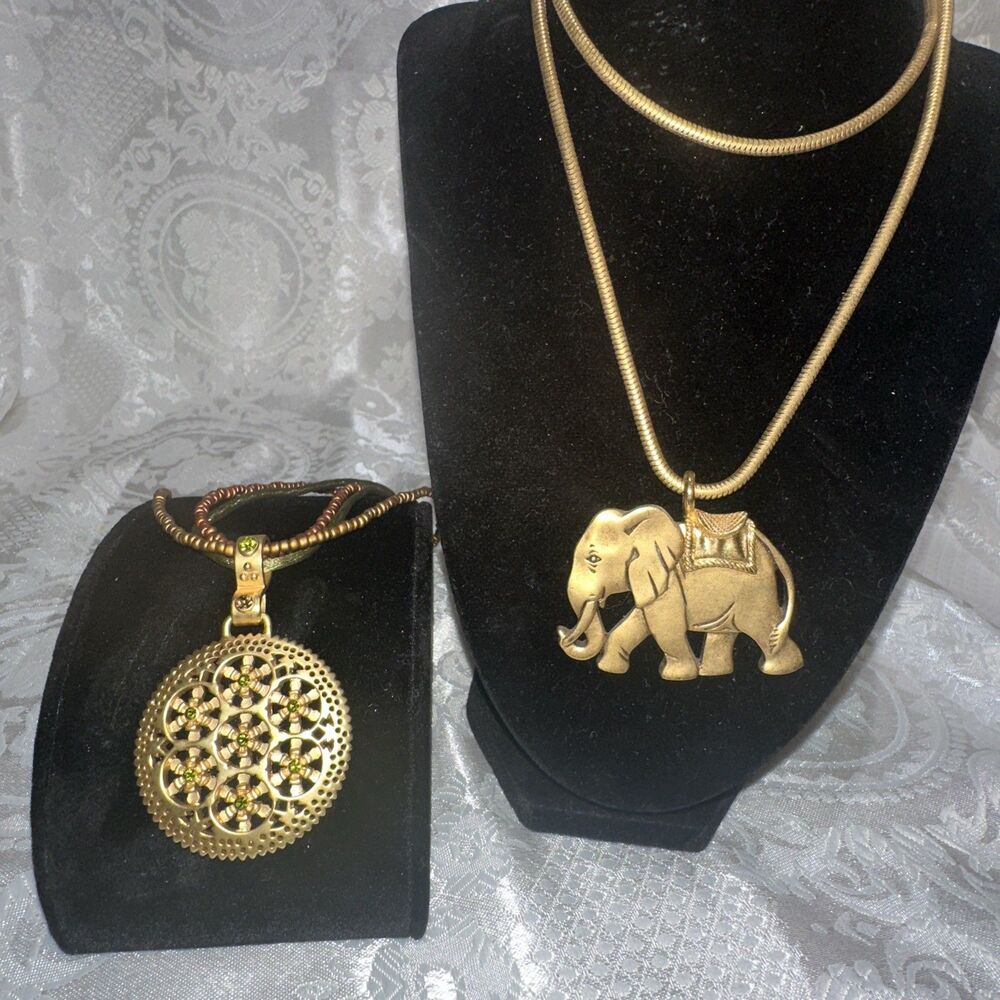 Elephant Pendent Necklace / Round Pendent Necklace. 2 Necklaces
